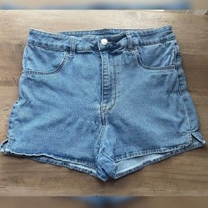H&M Denim booty shorts size 8 high waist gently used, like new